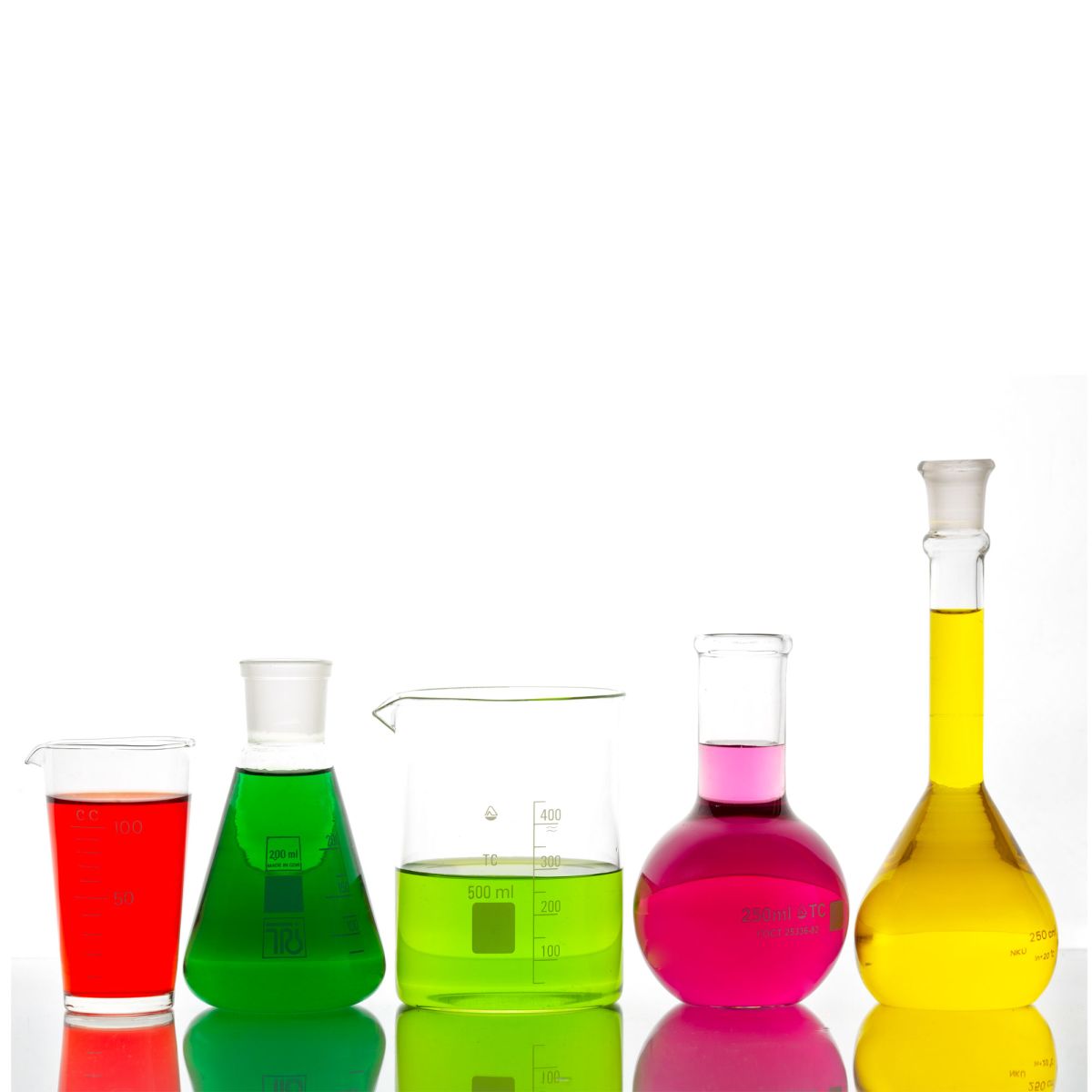 Safety data sheets on site: handling isocyanates and solvents